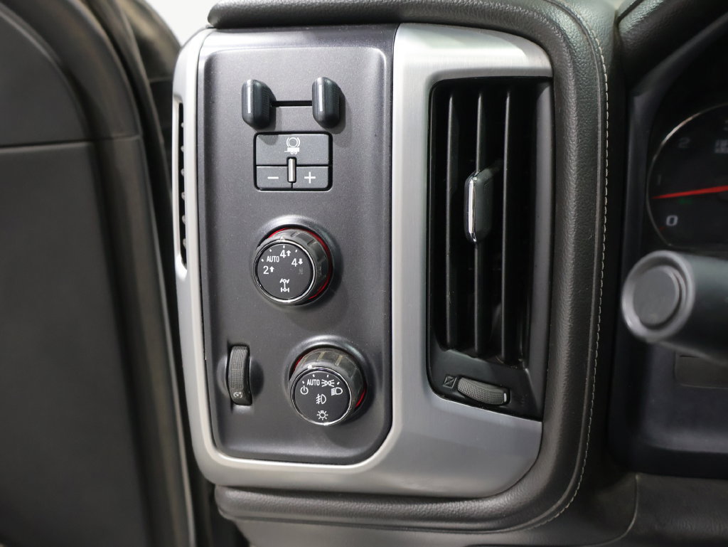 Used 2015 GMC Sierra 1500 SLE w/ SLE Value Package AWD/4WD image 30