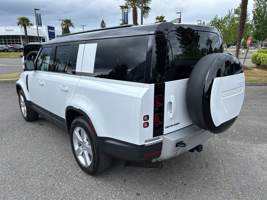 New 2025 Land Rover Defender 130 S image 3