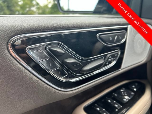 Used 2022 Lincoln Navigator Reserve AWD/4WD image 34