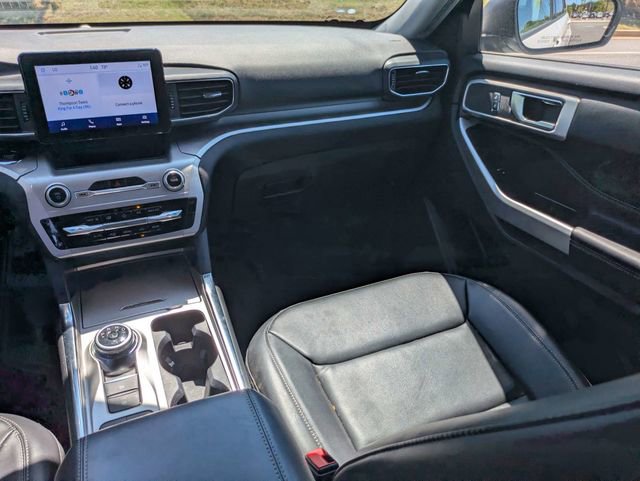 Used 2022 Ford Explorer XLT w/ Equipment Group 202A image 20