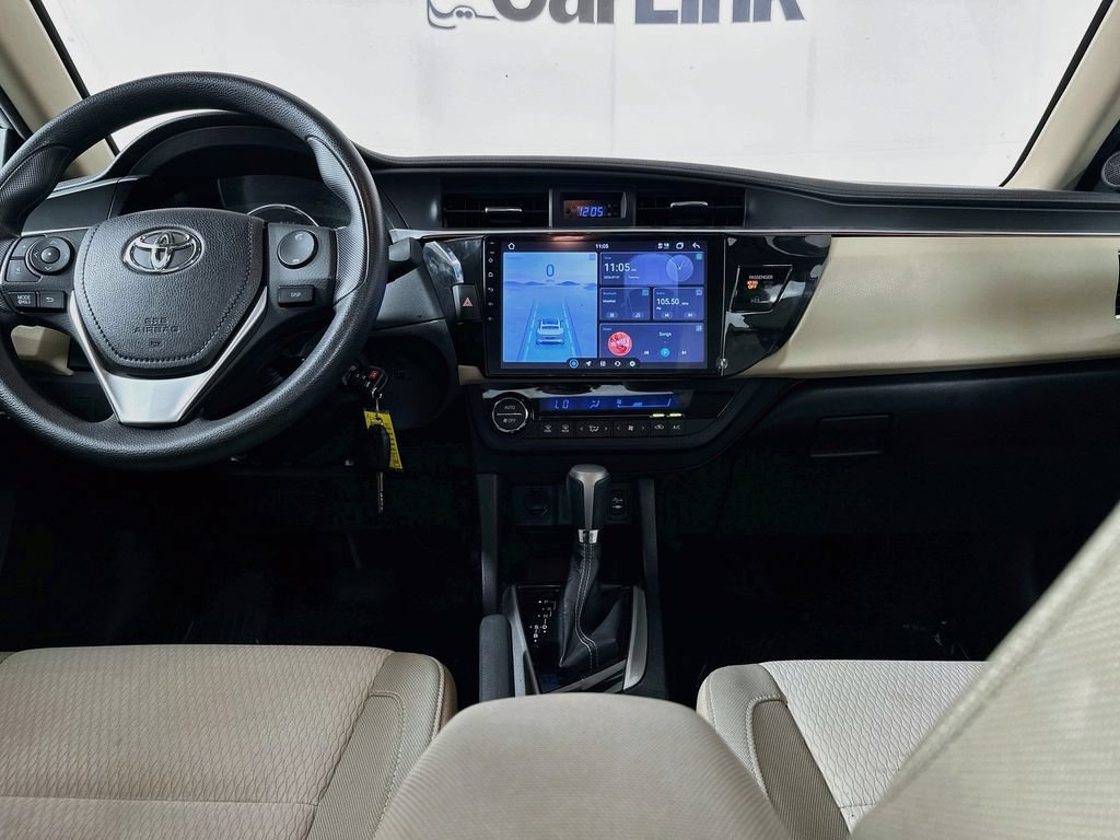 Used 2014 Toyota Corolla LE FWD image 25