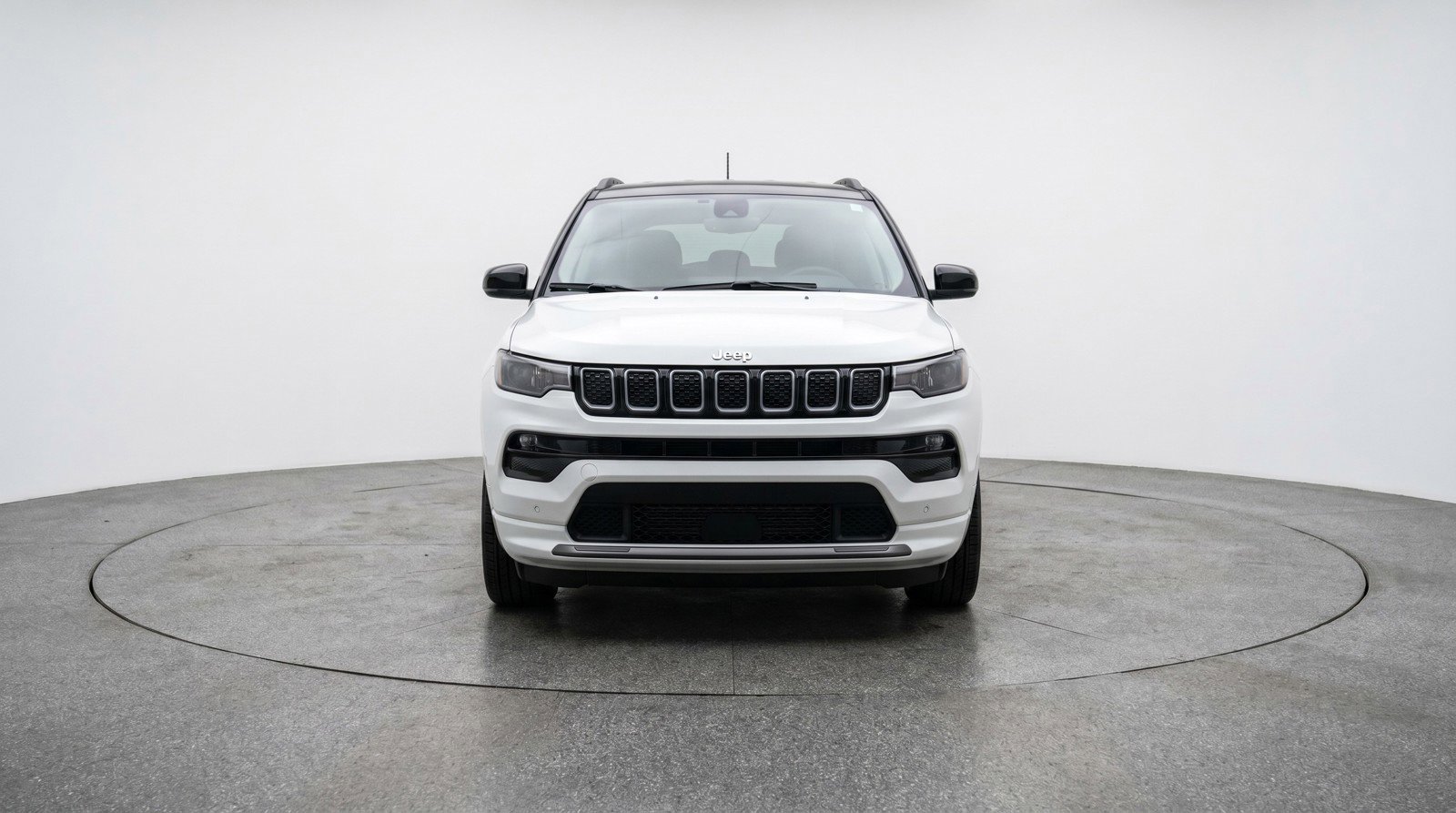 Used 2025 Jeep Compass Limited AWD/4WD image 2