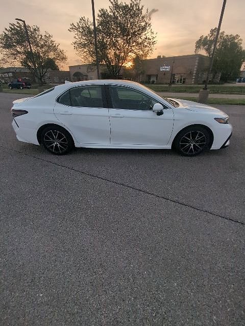 Certified 2024 Toyota Camry SE FWD image 2