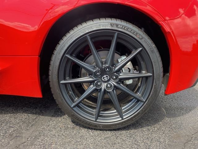 New 2025 Toyota GR86 Premium RWD image 21