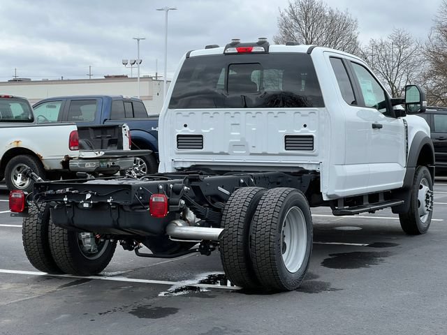 New 2025 Ford F450 XL w/ XL Chrome Package RWD image 31