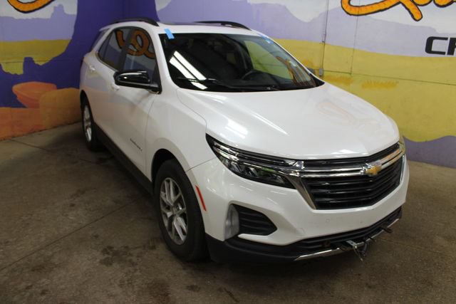 Used 2022 Chevrolet Equinox LT FWD image 2