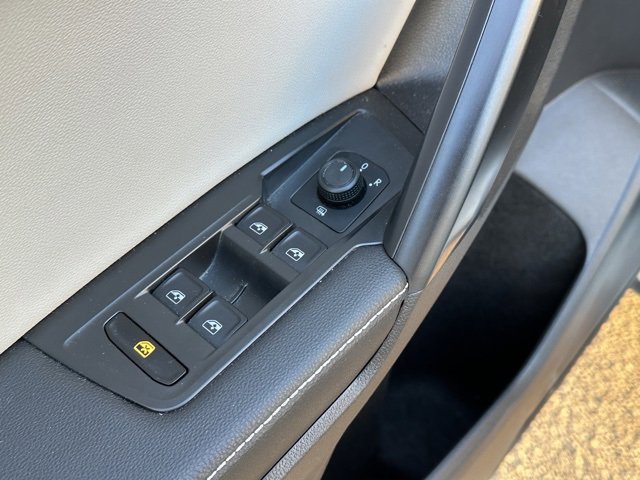 Used 2023 Volkswagen Tiguan S w/ Driver Assistance Package image 10