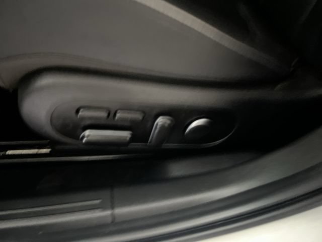 Used 2024 Hyundai Ioniq 5 Limited AWD/4WD image 16