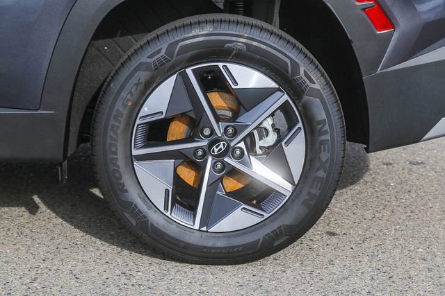 Certified 2025 Hyundai Tucson SEL AWD/4WD image 12