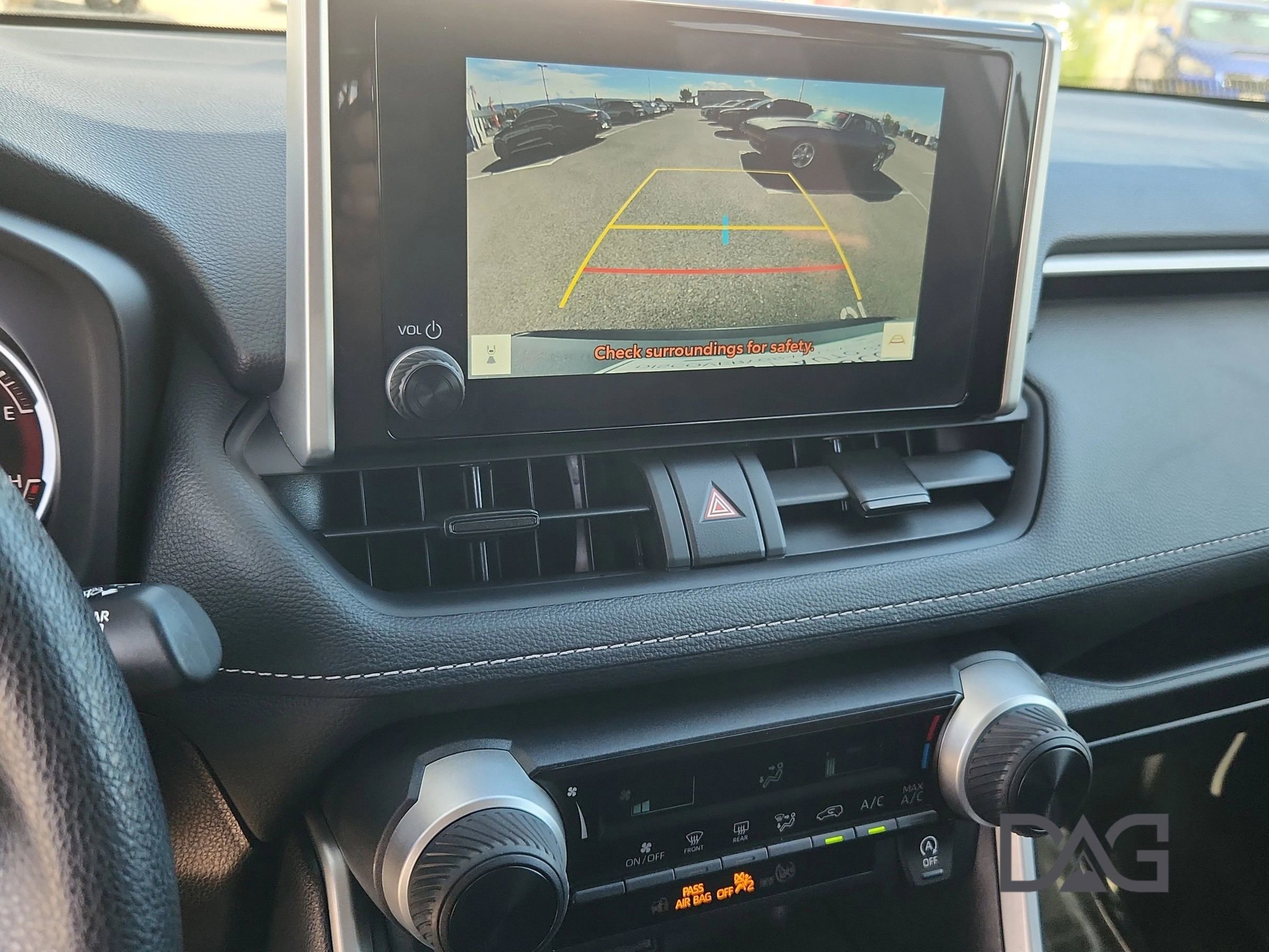 Used 2024 Toyota RAV4 LE image 33