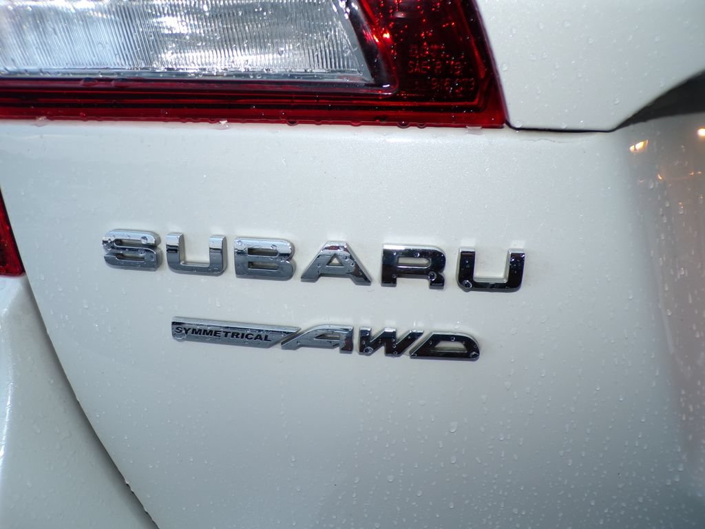 Used 2018 Subaru Outback 2.5i Premium AWD/4WD image 18