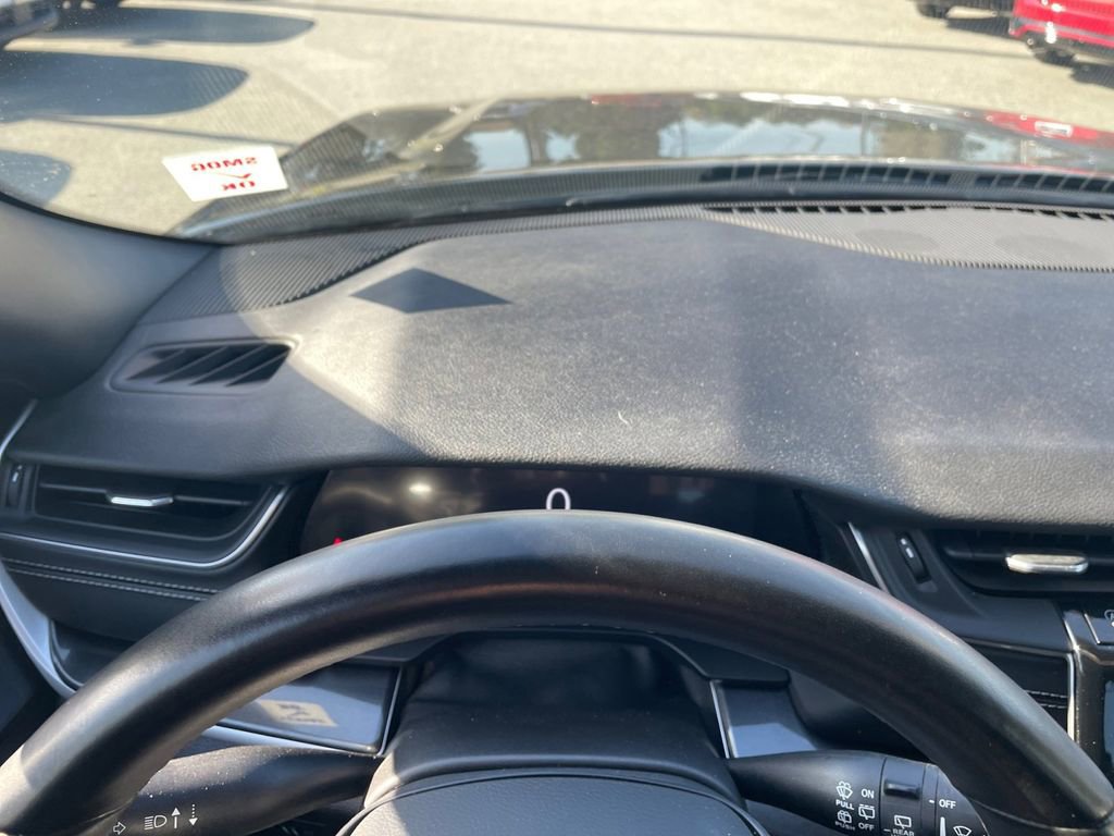 Used 2021 Jeep Grand Cherokee L Laredo image 26