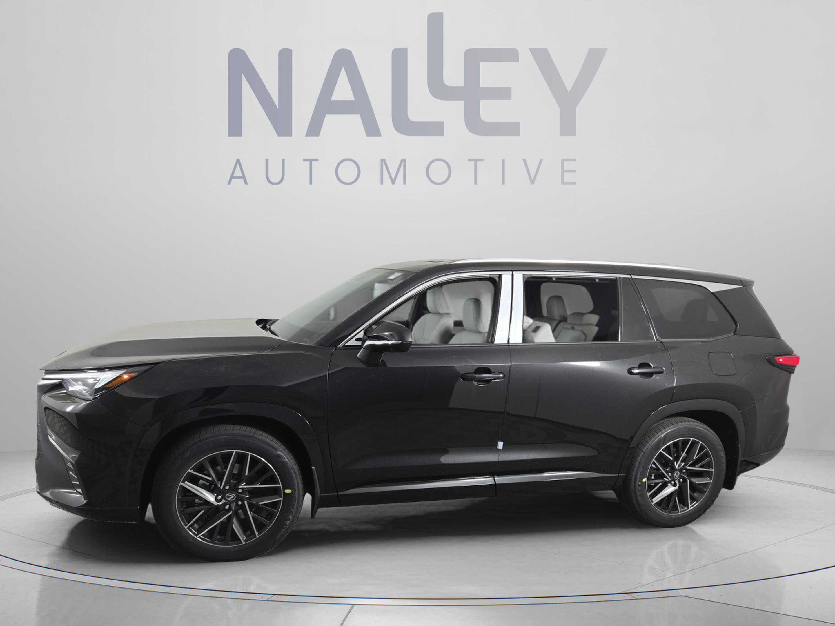 New 2026 Lexus TX 350 AWD image 2