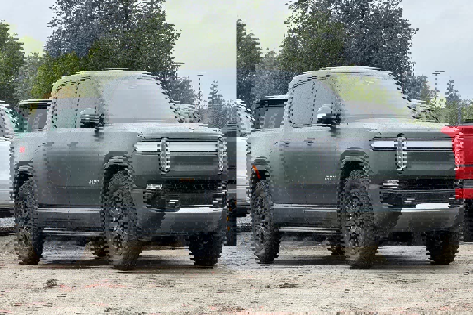 Used 2022 Rivian R1T Adventure image 10