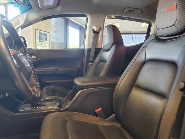 Used 2022 GMC Canyon AT4 w/ Trailering Package AWD/4WD image 12