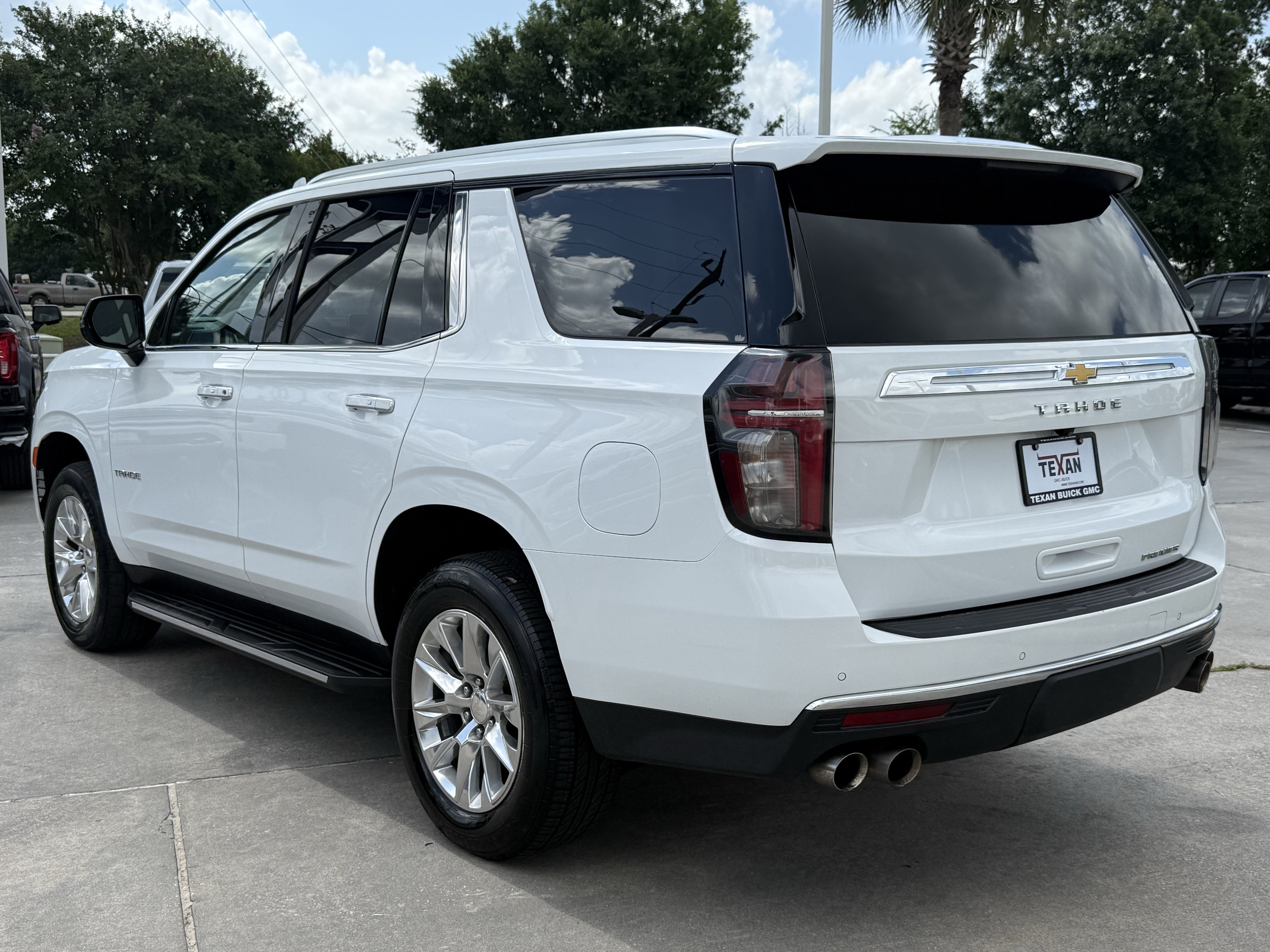 Used 2024 Chevrolet Tahoe Premier RWD image 7