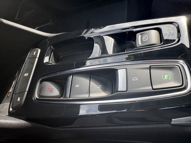 Used 2023 Chevrolet Bolt EUV Premier FWD image 18