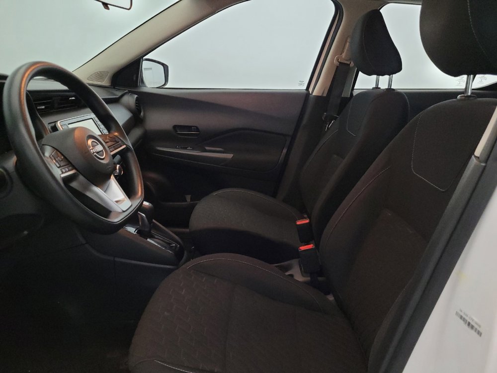 Used 2022 Nissan Kicks S image 17
