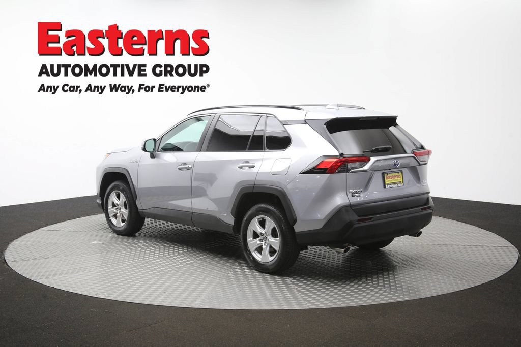 Used 2021 Toyota RAV4 XLE w/ XLE Grade Weather Package AWD/4WD image 65