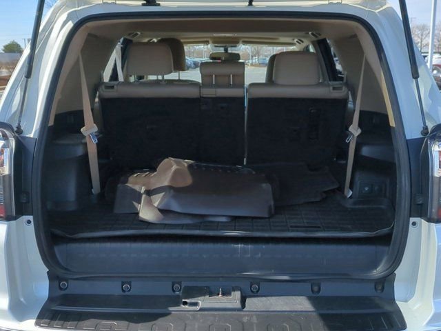 Used 2015 Toyota 4Runner Limited w/ Four Season Floor Mat Package image 18
