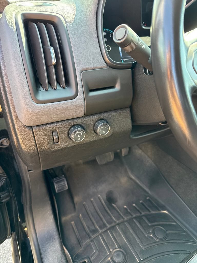 Used 2017 Chevrolet Colorado Z71 AWD/4WD image 23