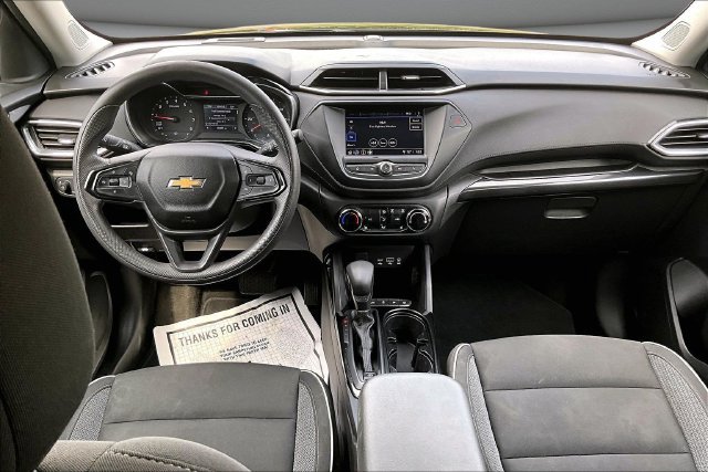 Used 2022 Chevrolet TrailBlazer LT FWD image 7