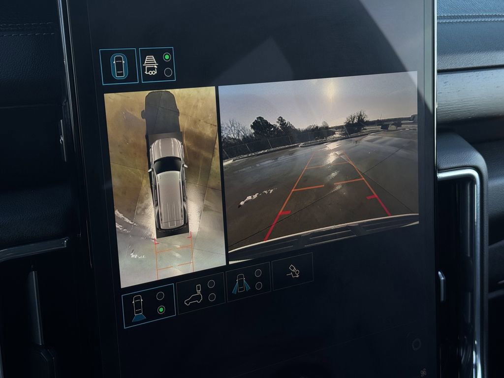 Used 2025 GMC Yukon Denali image 18