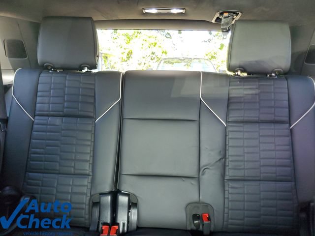 Used 2025 Cadillac Escalade Sport Platinum AWD/4WD image 12