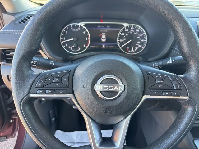 Used 2024 Nissan Sentra SV FWD image 18