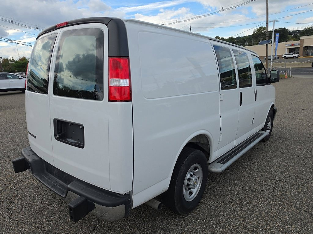 Certified 2025 Chevrolet Express 2500 w/ Driver Convenience Package RWD image 3