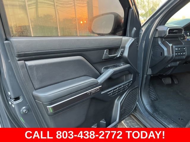 Used 2025 Toyota 4Runner TRD Off-Road Premium image 5