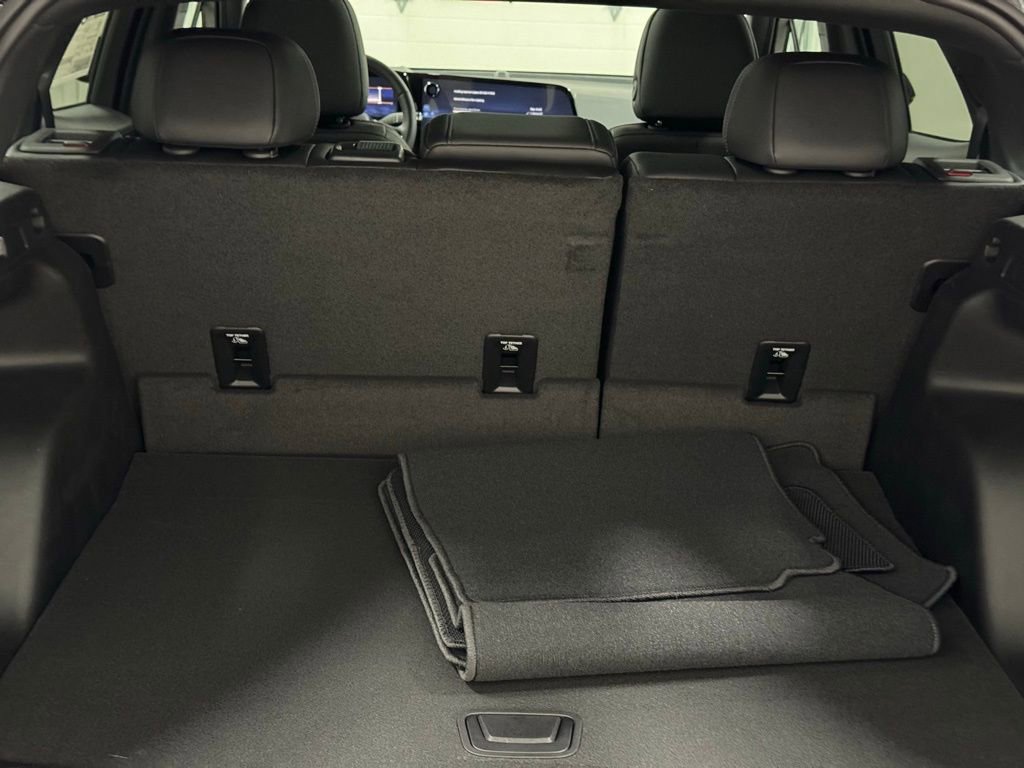New 2025 Chevrolet Blazer EV RS image 17