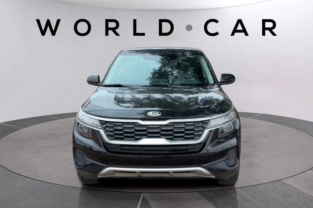 Used 2021 Kia Seltos LX AWD/4WD image 2