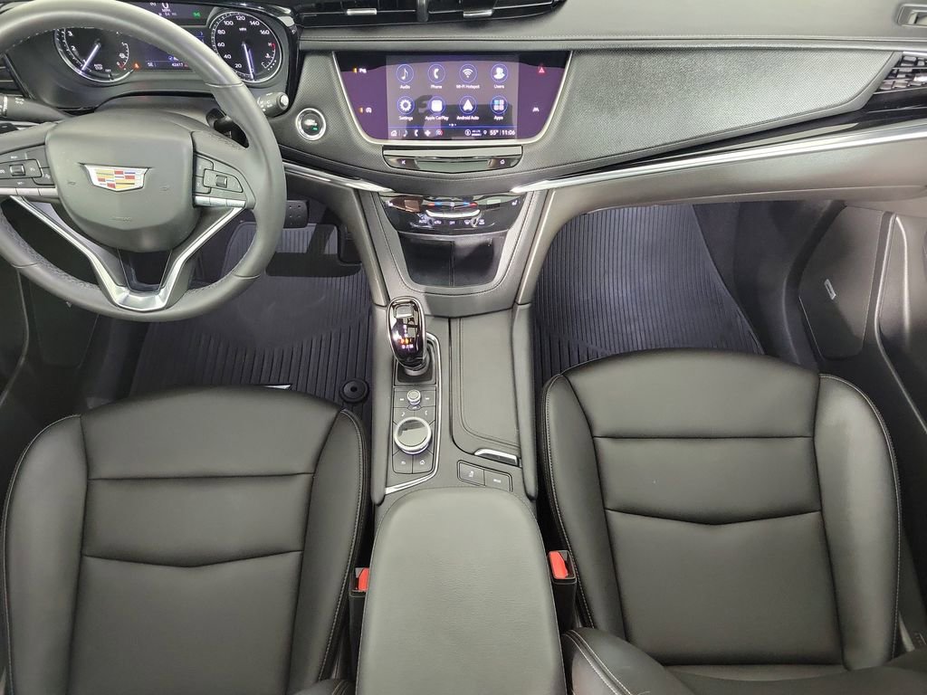 Used 2022 Cadillac XT6 Luxury FWD image 14