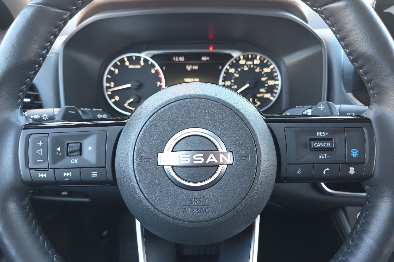 Used 2023 Nissan Rogue SL w/ SL Premium Package image 24