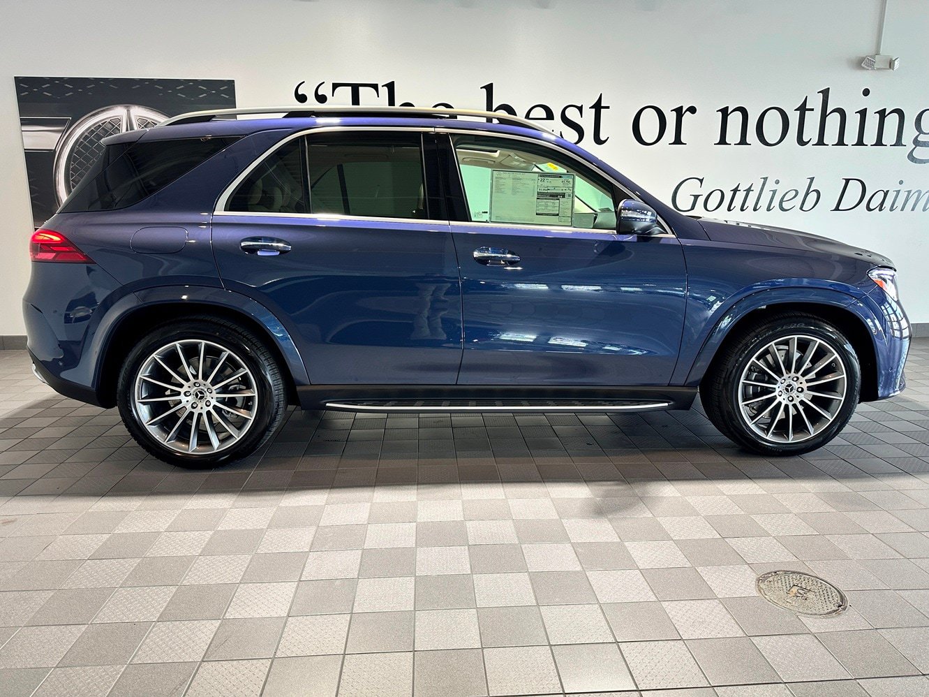 New 2026 Mercedes-Benz GLE 350 4MATIC image 3