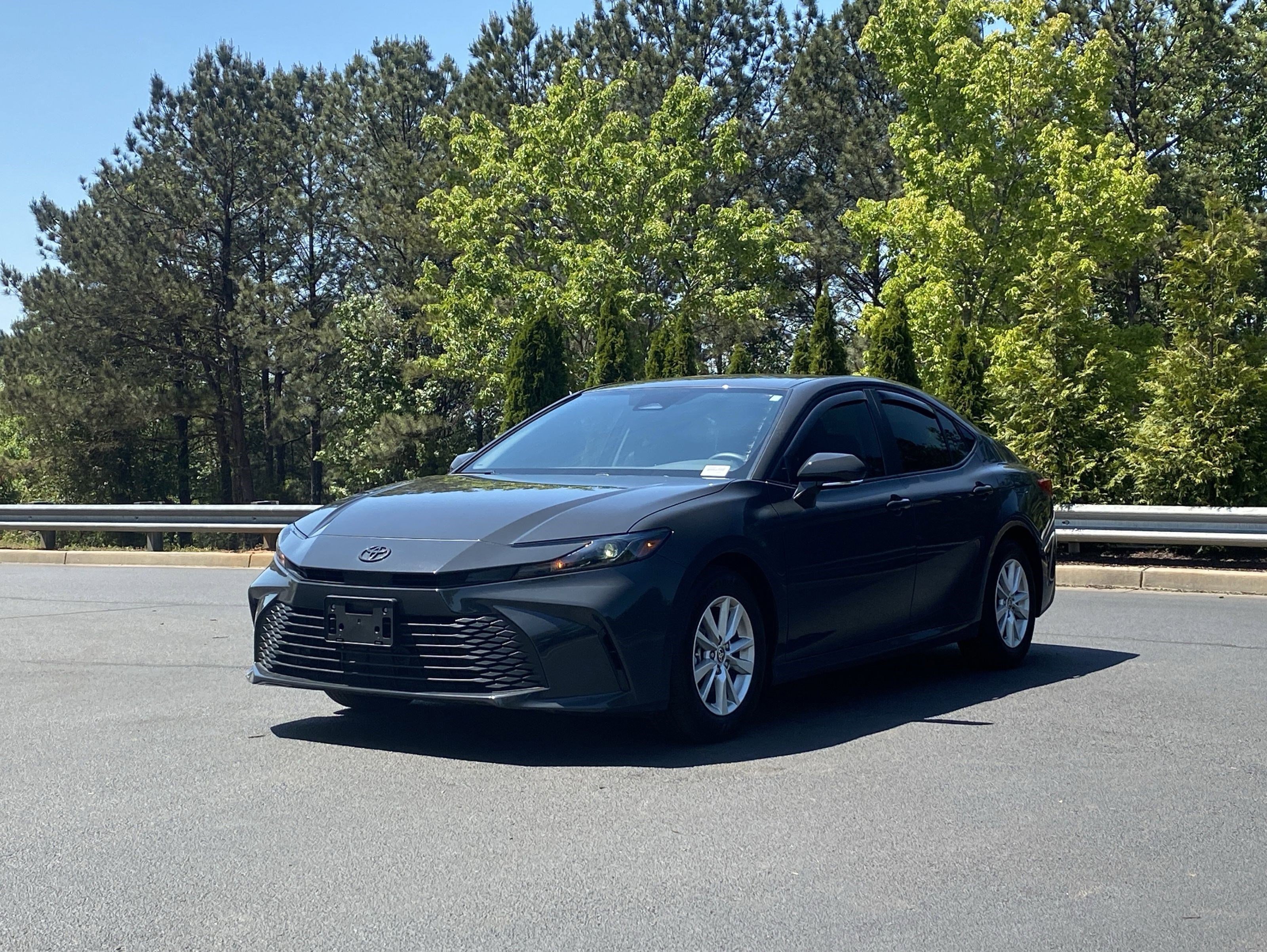 Used 2025 Toyota Camry LE w/ Convenience Package FWD image 13