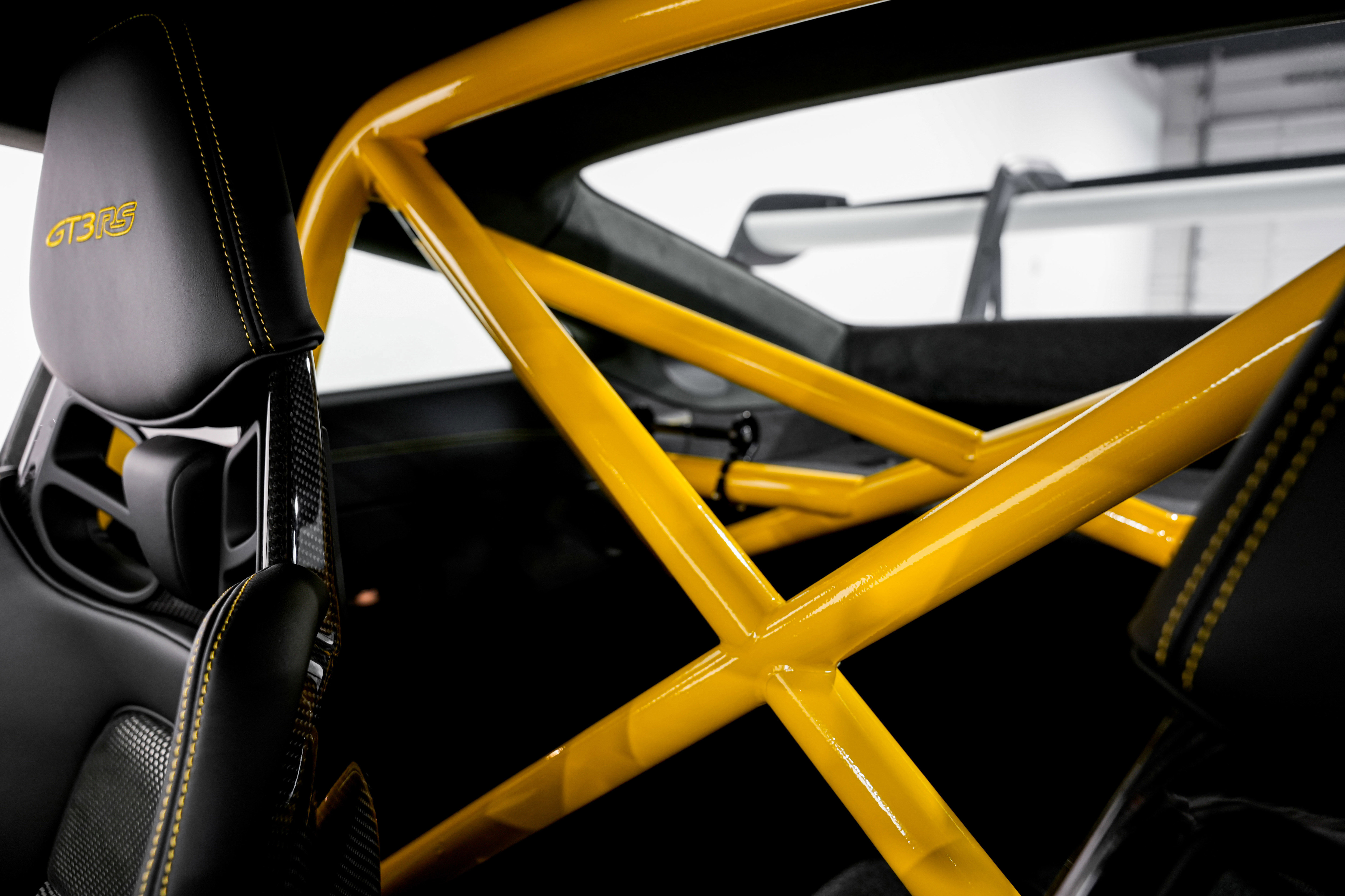 Used 2025 Porsche 911 GT3 RS image 22