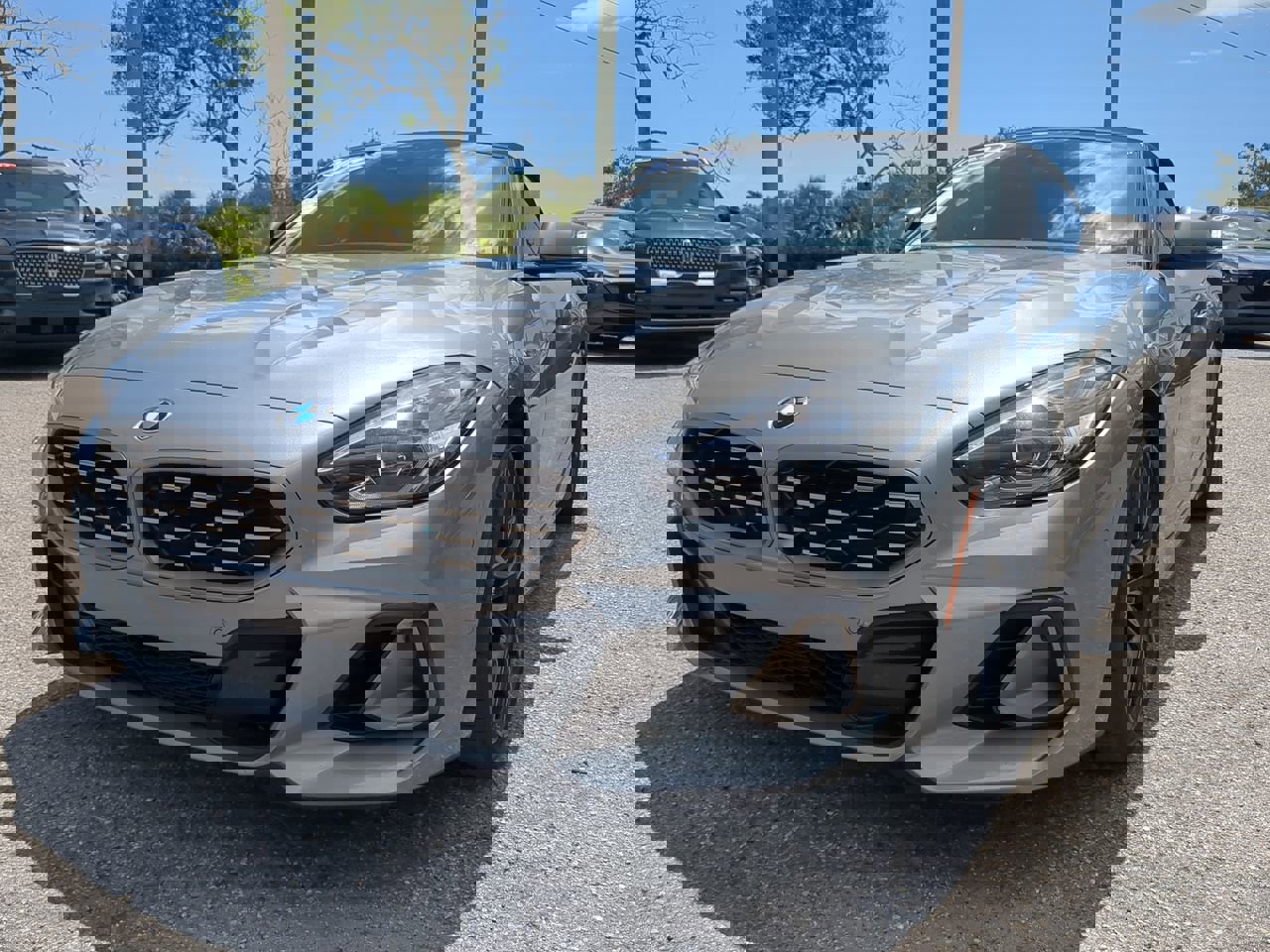 Used 2024 BMW Z4 M40i w/ Premium Package image 9