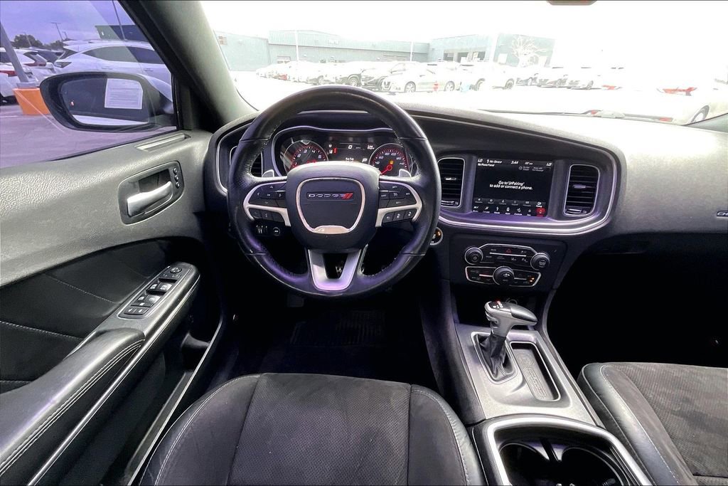 Used 2018 Dodge Charger R/T Scat Pack RWD image 7