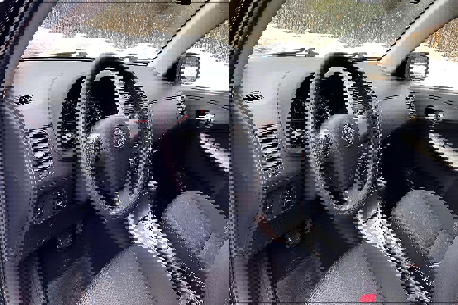 Used 2012 Toyota Corolla S image 18