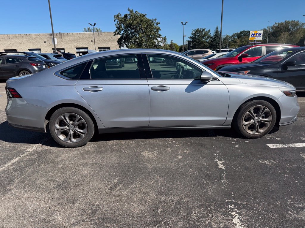 Used 2023 Honda Accord EX image 3