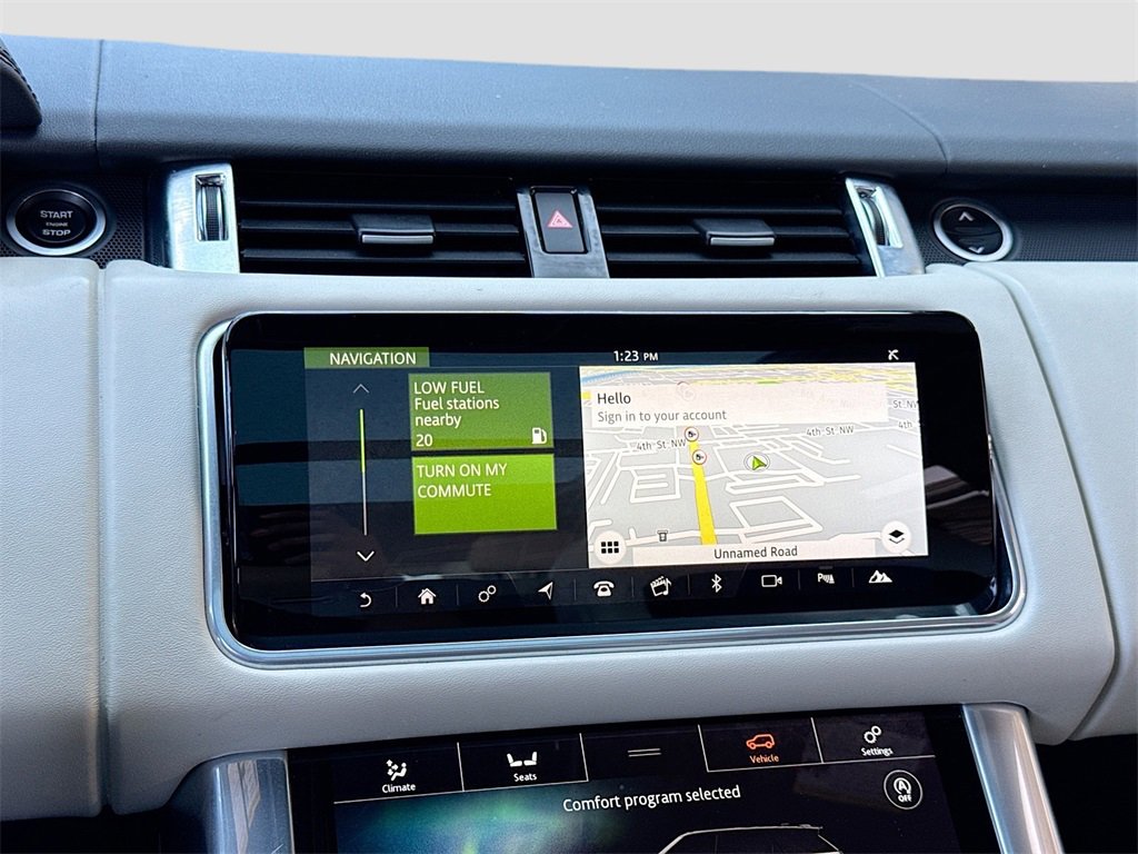 Used 2021 Land Rover Range Rover Sport HST image 18