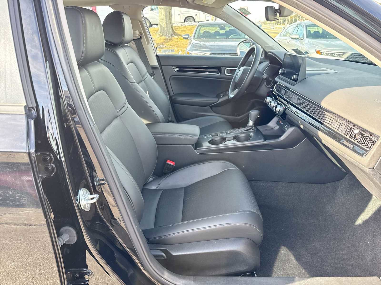 Certified 2024 Honda Civic EX-L image 14