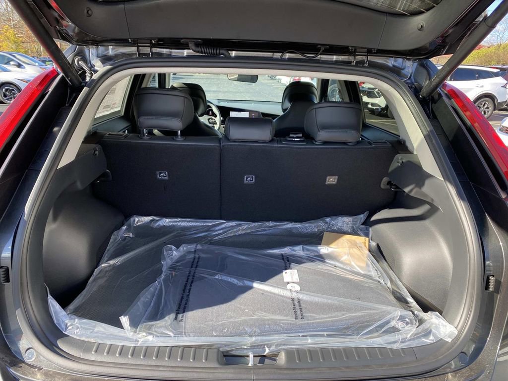 New 2025 Kia Niro Wind w/ Wind Preserve Package image 5