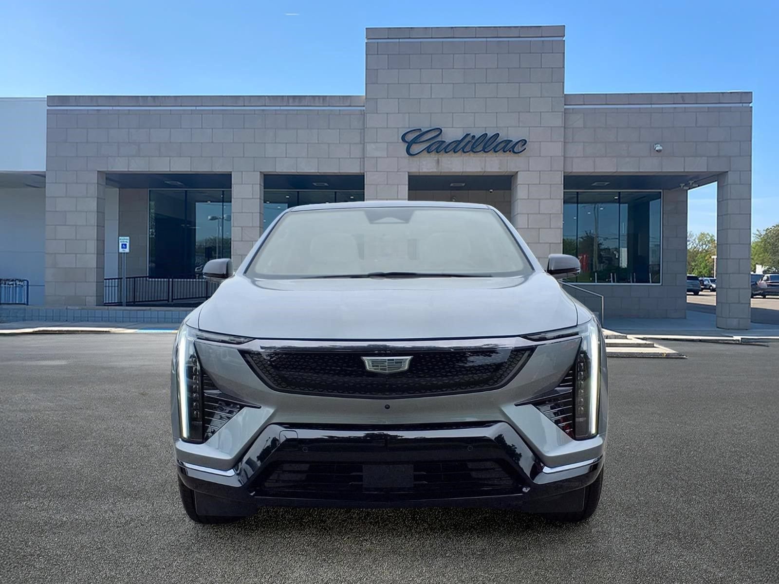 New 2027 Cadillac Optiq Sport w/ LPO, Floor Liner Package AWD/4WD image 2