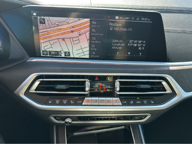 Used 2022 BMW X7 xDrive40i w/ Premium Package AWD/4WD image 19