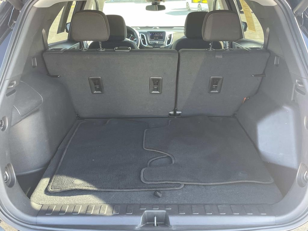 Used 2024 Chevrolet Equinox LT w/ LPO, Floor Liner Package image 11