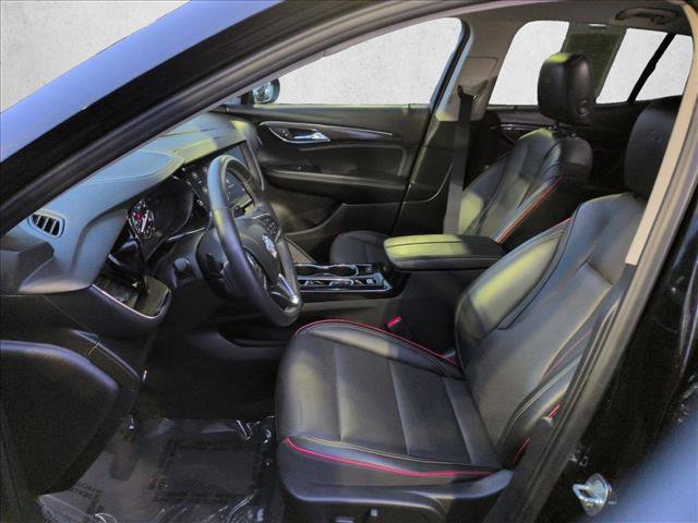 Used 2022 Buick Envision Essence w/ Sport Touring Package image 15