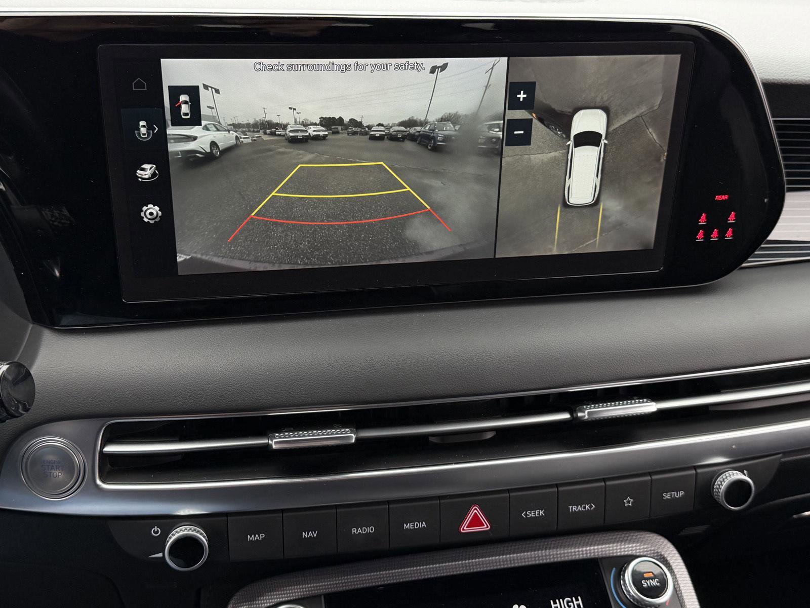 Used 2023 Hyundai Palisade Calligraphy image 15